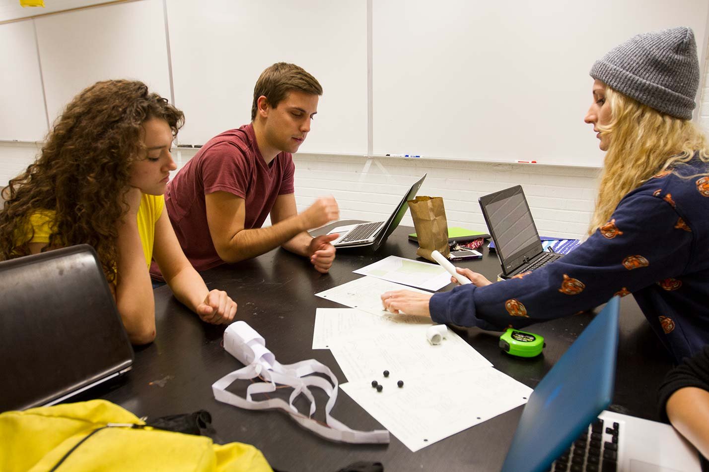Students collaborate to make a prototype in the Technology (Management of Technology), MSTech